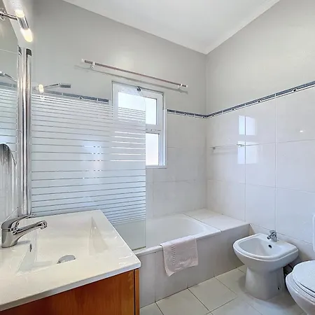 Сasa de vacaciones Eddys House By Atlantic Água de Pena