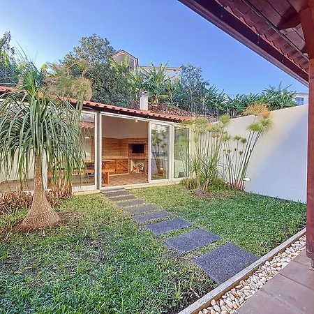 Eddys House By Atlantic Vakantiehuis *